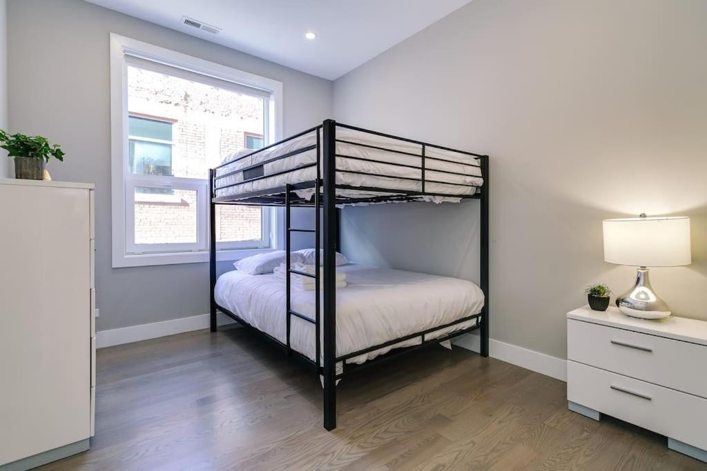 Stunning #2 - Downtown River North Holiday home *